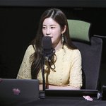 한결같이 존예로운 <b>여</b><b>돌</b>