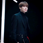 [방탄소년단] 전정국 클러치 들고 런<b>웨이</b> 실화냐ㅠㅠㅠㅠ