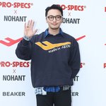 수염에 안경써도 느낌있는 <b>변</b>요한<b>씨</b> ~_~