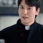 작품 속 <b>사제들</b>