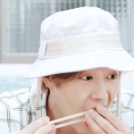 [EXO] 난 준면이랑 <b>전복</b>이랑 오렌지 먹을게