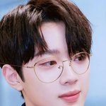 <b>라이관린</b>