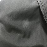 이거 무슨<b>얼룩</b>이야?