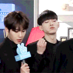 [EXO] <b>치킨</b> 먹고싶다