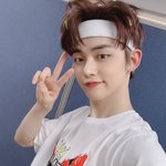 <b>txt</b>연준 틴트 뭔지 아는사람?