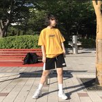 반팔티 <b>색상</b> 추반점