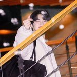 [댓글부탁해] 야ㅠ 머리위에 <b>잡초</b>자라는거 어떡해