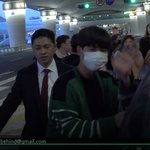 [댓글부탁해] 박보검 늦은 <b>입국</b> 멋져다
