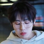 [모두드루와] 뭐 먹었는지 <b>입술</b>이 다 말해주는 사람