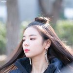 바라만봐도 <b>차분</b>해지는 여돌 미모