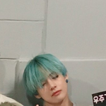 [방탄소년단] 짹사진보다가 허걱함