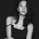 레드 <b>카펫</b> 깔아 드리고 싶은 女돌 미모