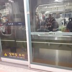 긴급속보-서울지하철7호선 탈선 승객 <b>대피</b>중