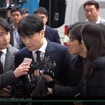 승리 14일 경찰서 <b>출석</b> 현장
