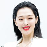 너무 마른 <b>설리</b> ㅠㅠㅠㅠ