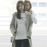[충격] 블랙핑크 제니 배 왜<b>이래</b>