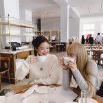 제니랑 리사 <b>귀엽</b> ㅋㅋㅋㅋㅋ