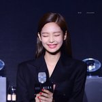 제니 <b>만두</b>같아