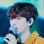 [EXO] 백현이 머리 넘 <b>예쁘다</b>