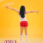 <b>뒷태</b> 미인의 충격적인 근황