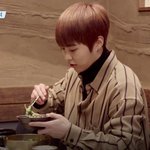 [EXO] <b>시오</b>밍 동안력 봐바