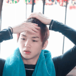 [강다니엘] 머리묶고 썬<b>크림</b> 바르는 강코룽 ( ｯ.• ︿•) ｯ...