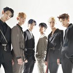 쇼케에서 <b>PPT</b> 한 아이돌