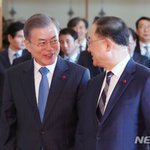 文, 오늘 홍남기로부터 경제현안 보고…정책운용 점검