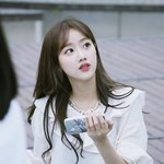 [댓글부탁해] <b>이</b>뿐 바람막이 추천하면 <b>짝</b>남이랑 이어짐