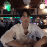[EXO] 종인이 이 <b>셔츠</b> 중국 카이바에서 전에 선물한거래