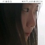 내 <b>코가</b> 그리 성형한 것 같아?