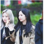 걸<b>그룹</b> <b>활동</b>만 하기엔 너무 아까운 외모