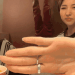 오늘자 여자친구 브이앱 대참사...<b>gif</b>