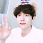 [백현] 190321 배그 백현이.<b>gif</b> 4