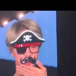 [방탄소년단] 찐<b>선장</b> 안경ㅋㅋㅋㅋㅋㅋㅋㅋㅋㅋㅋ (+사진)