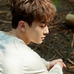 [EXO] <b>날개뼈</b> 때문에 옷 뜨는거 존좋