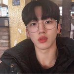 [드루와] 이렇게 생긴 분 없냐ㅜㅜㅠㅠ ㄹㅇ 이상형인디