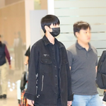 [댓글부탁해] 옹비드 올블랙 공항패션 오져