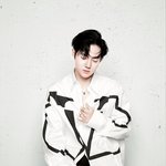 [EXO] 면이 화보 <b>채색</b>해옴