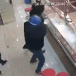 <b>도둑</b>들이 보석상 터는 장면 찍힘ㄷㄷ