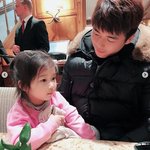 [댓글부탁해] 기성용<b>한혜진</b>, 딸 첫 공개