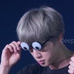 [방탄소년단] 보자 보자~ 뭐가있지~