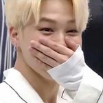 [방탄소년단] <b>떡밥</b>에 대한 <b>아미</b>들의 유형