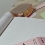 틴트 순수한사과<b>인척</b>삿는데ㅜㅜ왜이래ㅠㅠ??