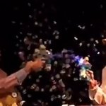 [TXT] ㅋㅋㅋㅋ<b>비눗방울</b> 처음 만난 강아지들 같애