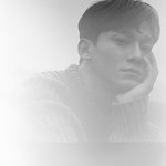 [EXO] 이거 짹보다 주움 <b>흑백</b>이...애 얼굴 더 잘보임