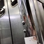 [드루와] 지하철인데 봉에 핏자국있어