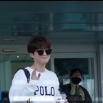 [EXO] <b>준면</b>이 또 출국하네