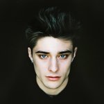 가죽자켓 입은 막성스