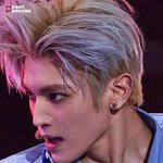 태용 <b>이사진</b> 개멋있어..